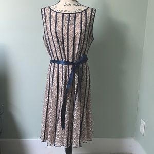 SL Fashions New York Pink Lace dress